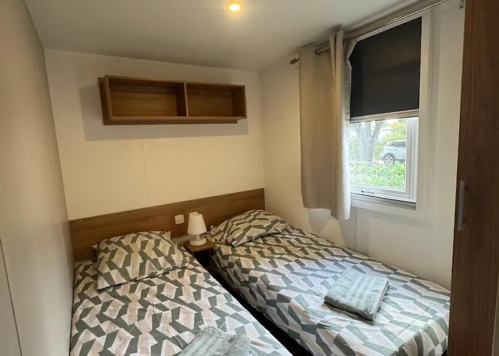 142 Au Calme, 6 Pers, Wifi, Clim, Parking * Lattes